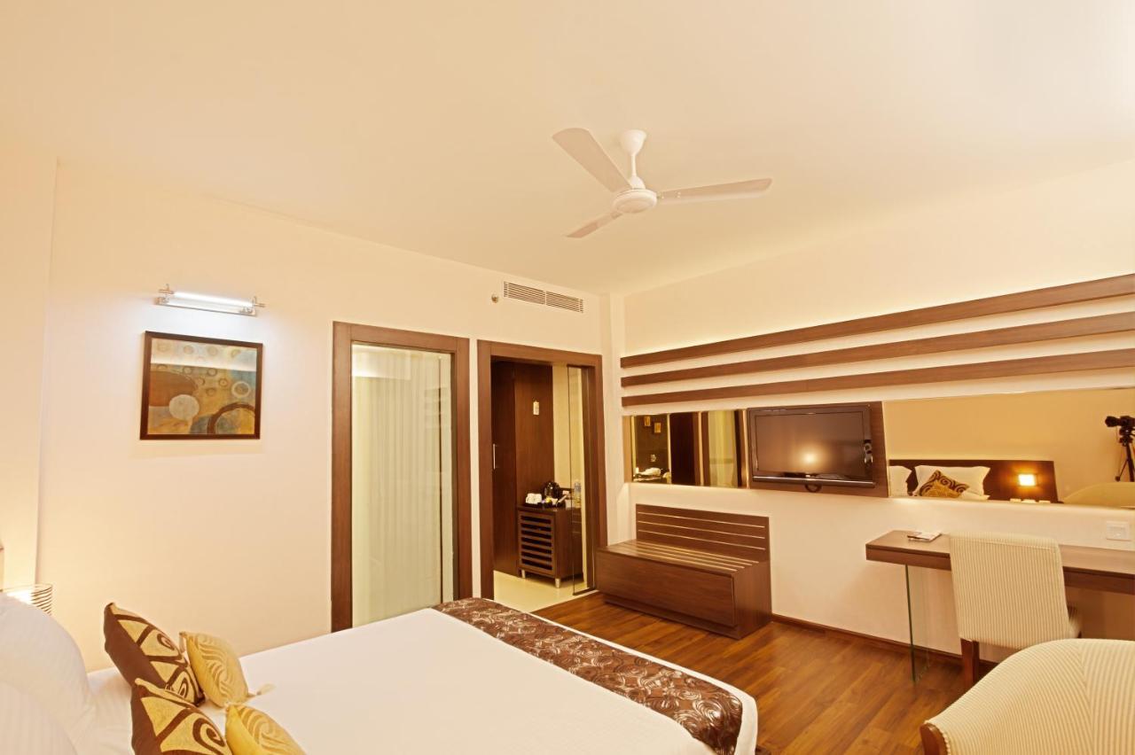 The Central Park Rourkela Exterior foto