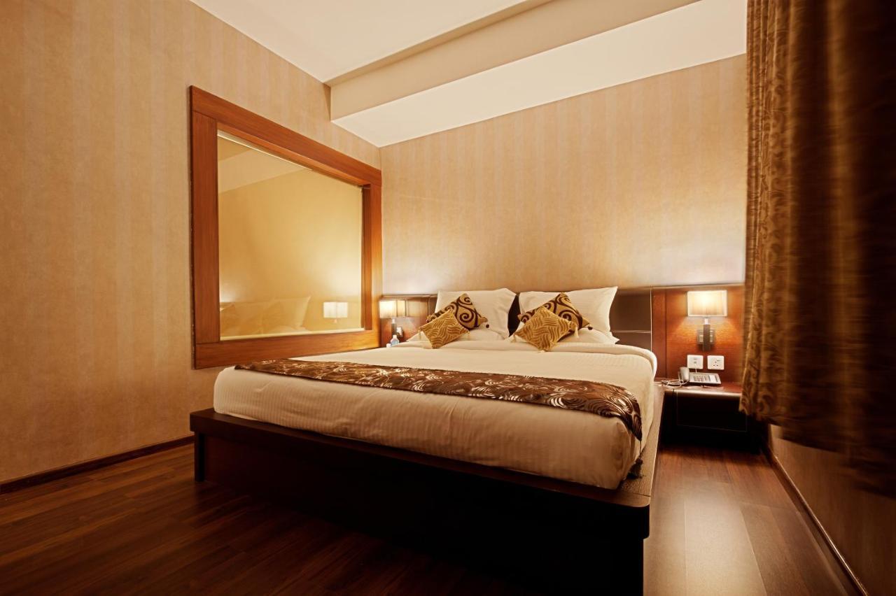 The Central Park Rourkela Exterior foto