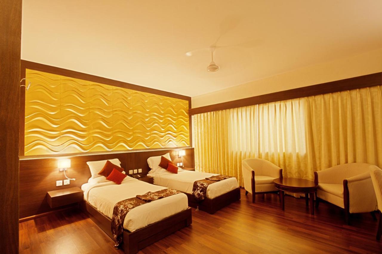 The Central Park Rourkela Exterior foto